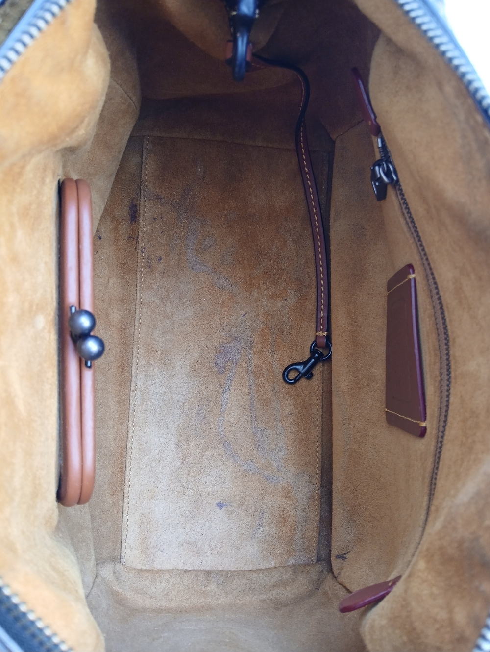 Coach 1941 Rogue 25 - Picture 5 of 14